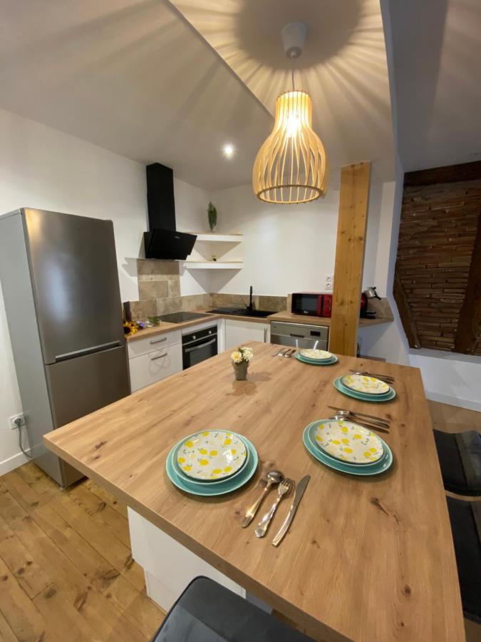 Logement Tout Equipe Layrac Exteriör bild